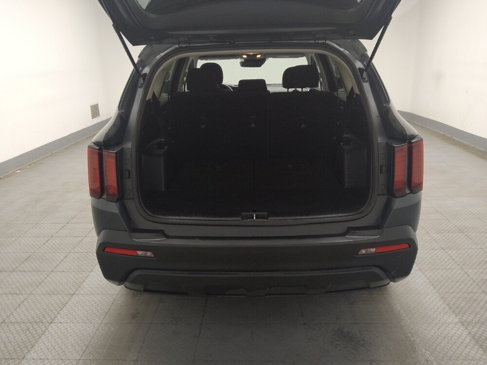 2021 Kia Sorento in Des Moines, IA 50310 - 18116011 29