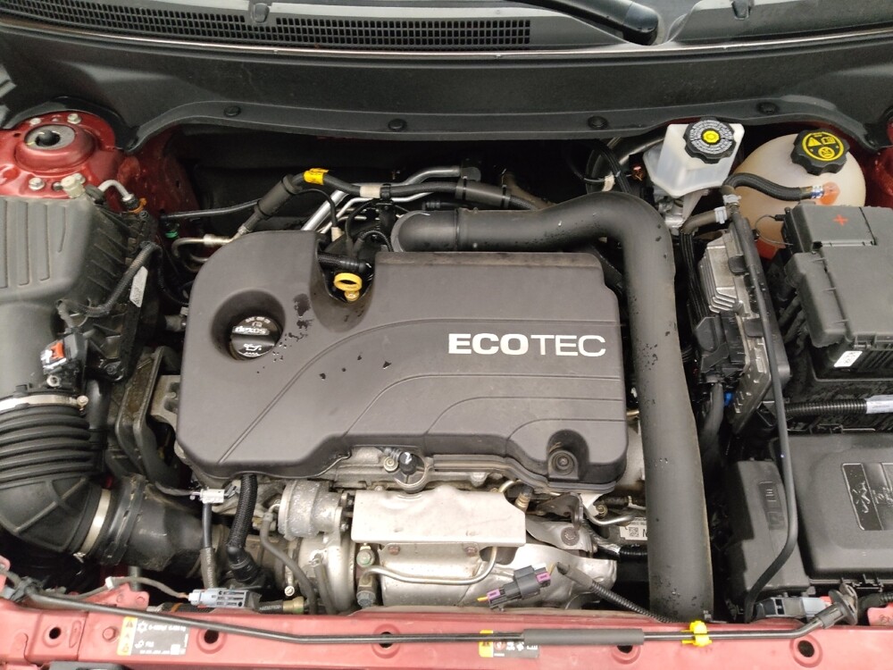 2018 Chevrolet Equinox in Des Moines, IA 50310 - 18116012 30