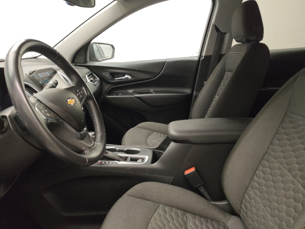 2018 Chevrolet Equinox in Des Moines, IA 50310 - 18116012 17
