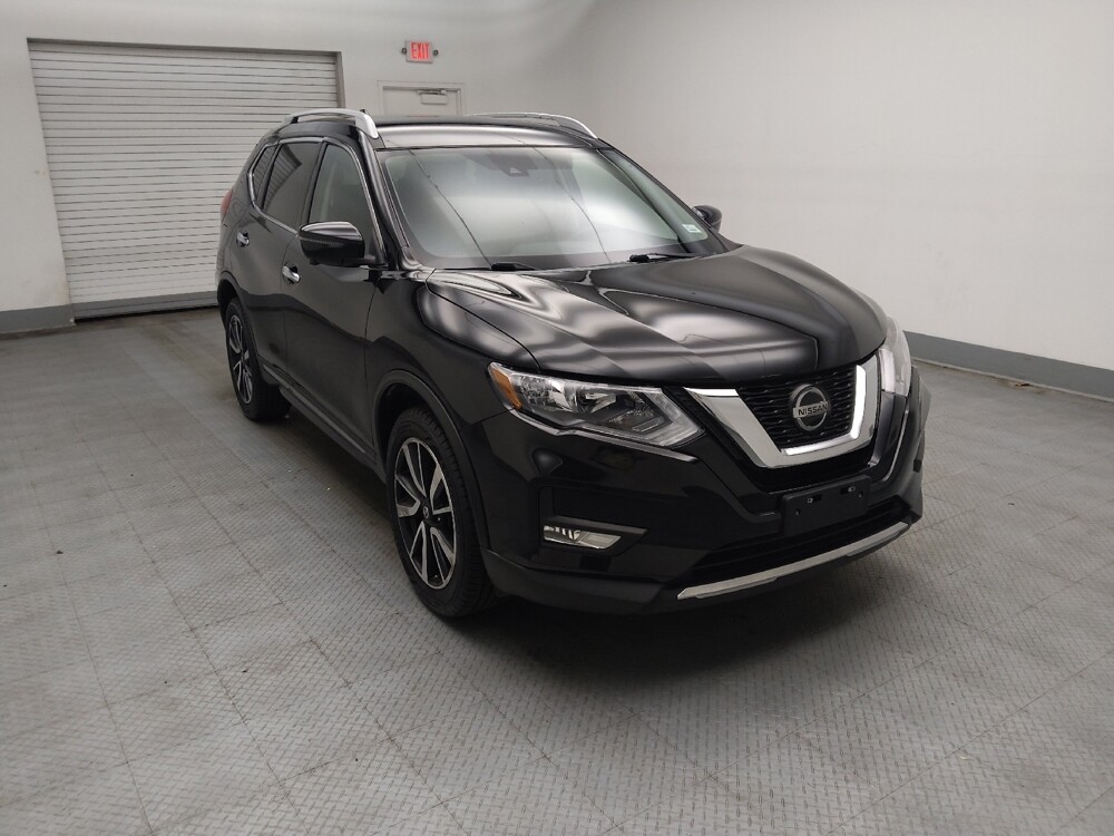 2019 Nissan Rogue in Des Moines, IA 50310 - 18116013 13