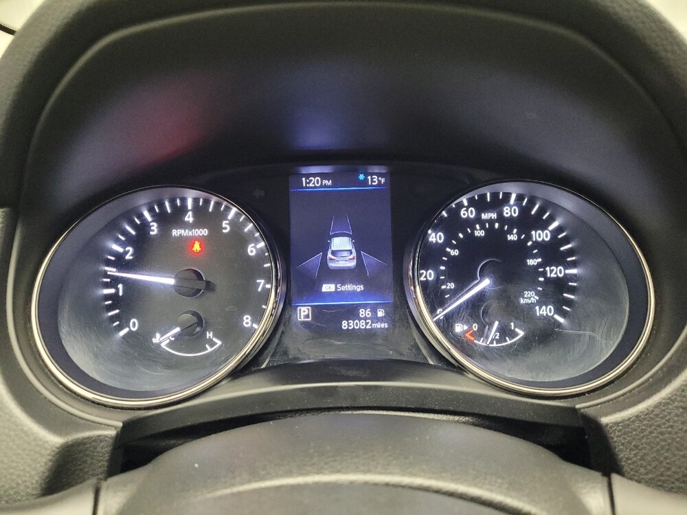 2019 Nissan Rogue Sport in Eastpointe, MI 48021 - 18116018 23