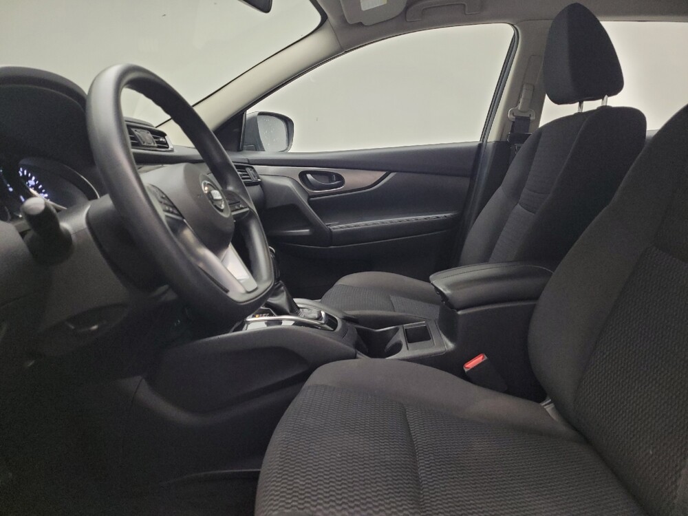 2019 Nissan Rogue Sport in Eastpointe, MI 48021 - 18116018 17