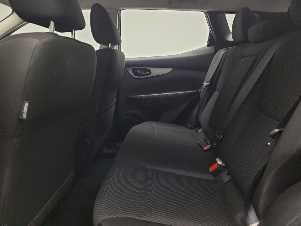 2019 Nissan Rogue Sport in Eastpointe, MI 48021 - 18116018 18