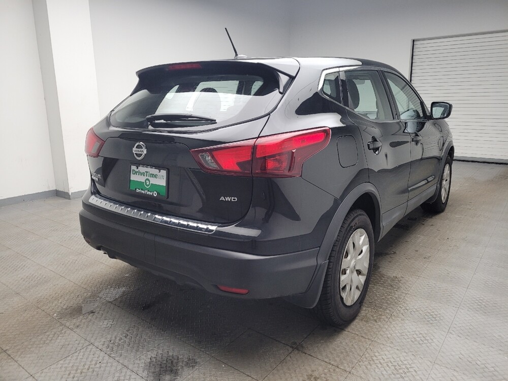 2019 Nissan Rogue Sport in Eastpointe, MI 48021 - 18116018 9
