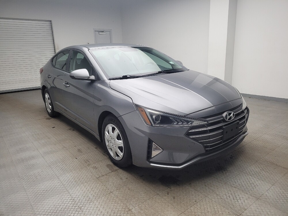 2019 Hyundai Elantra in Eastpointe, MI 48021 - 18116021 13