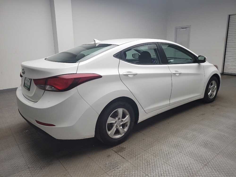 2014 Hyundai Elantra in Eastpointe, MI 48021 - 18116027 10