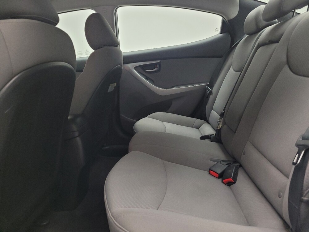2014 Hyundai Elantra in Eastpointe, MI 48021 - 18116027 18