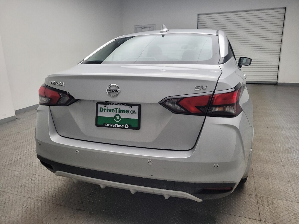 2021 Nissan Versa in Eastpointe, MI 48021 - 18116028 7