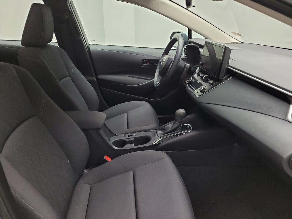 2025 Toyota Corolla in Eastpointe, MI 48021 - 18116031 21