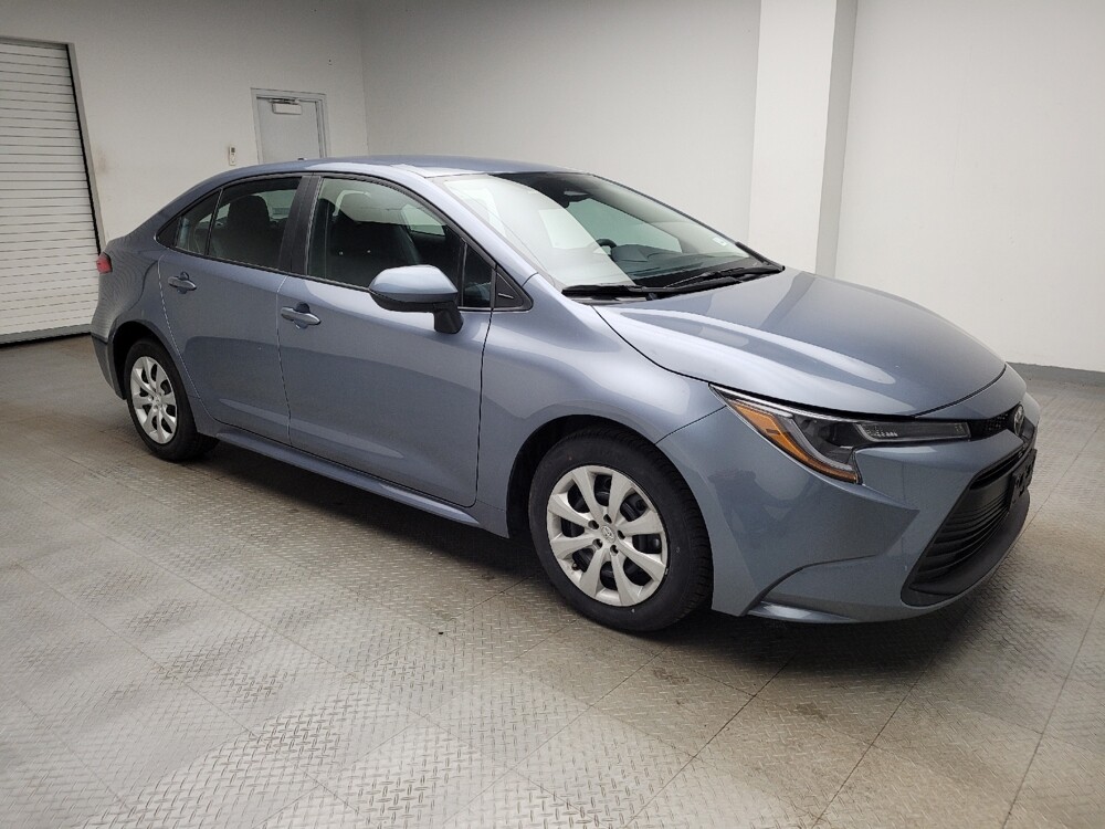 2025 Toyota Corolla in Eastpointe, MI 48021 - 18116031 11