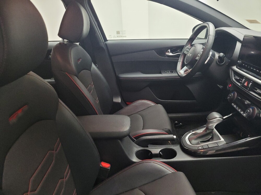 2022 Kia Forte in Taylor, MI 48180 - 18116034 21