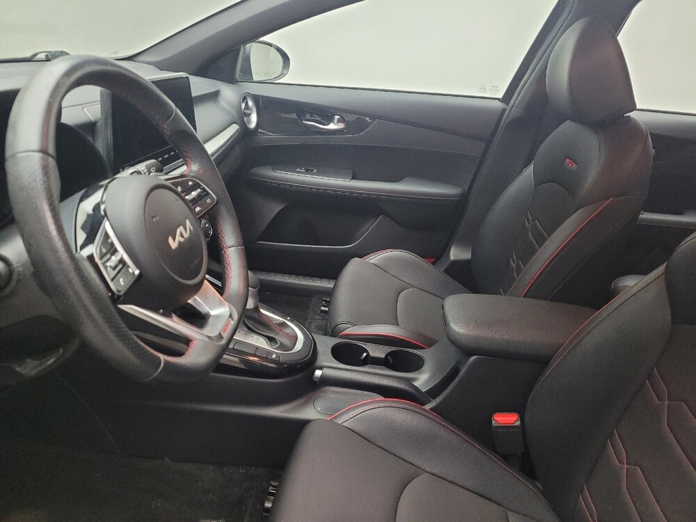 2022 Kia Forte in Taylor, MI 48180 - 18116034 17