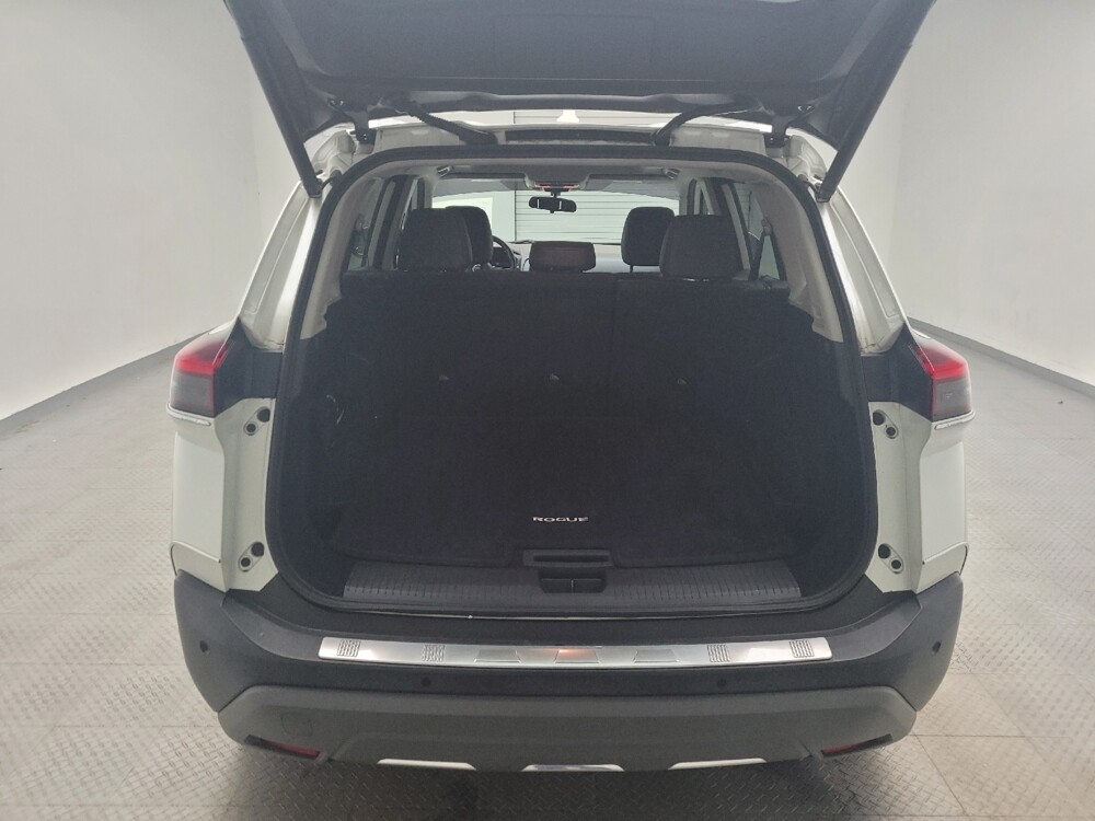 2021 Nissan Rogue in Eastpointe, MI 48021 - 18116035 29