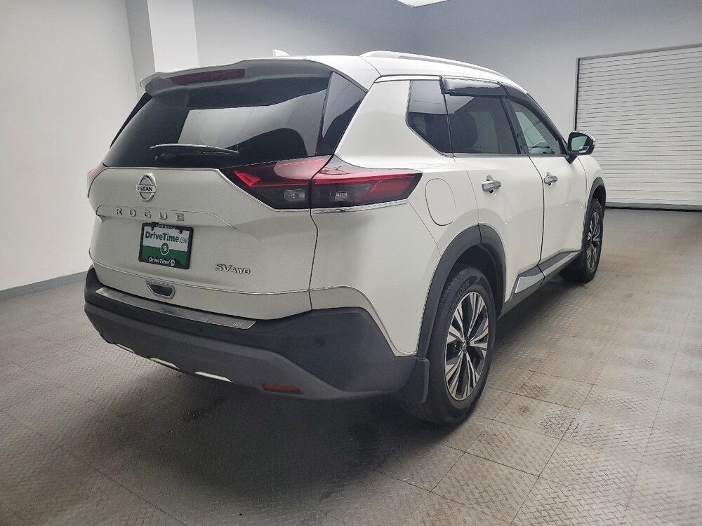 2021 Nissan Rogue in Eastpointe, MI 48021 - 18116035 9