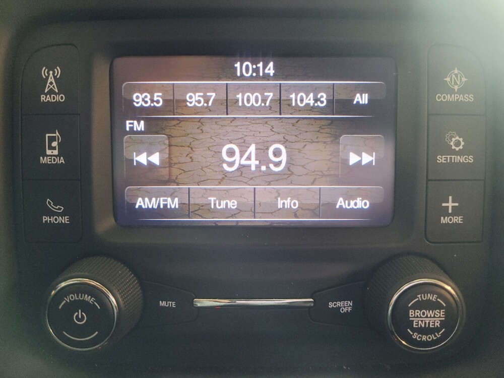 2018 Jeep Compass in Albany, GA 31705 - 18116041 25