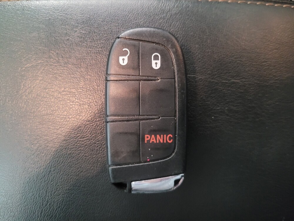 2018 Jeep Compass in Albany, GA 31705 - 18116041 32