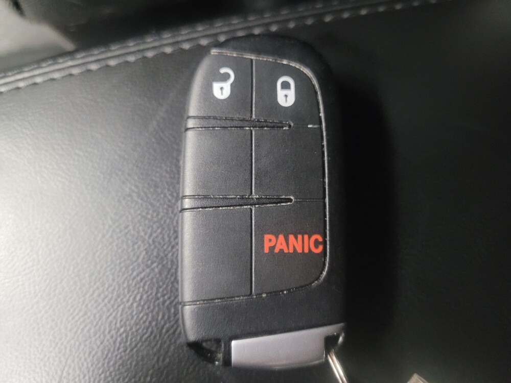 2018 Jeep Grand Cherokee in Indianapolis, IN 46222 - 18116043 32