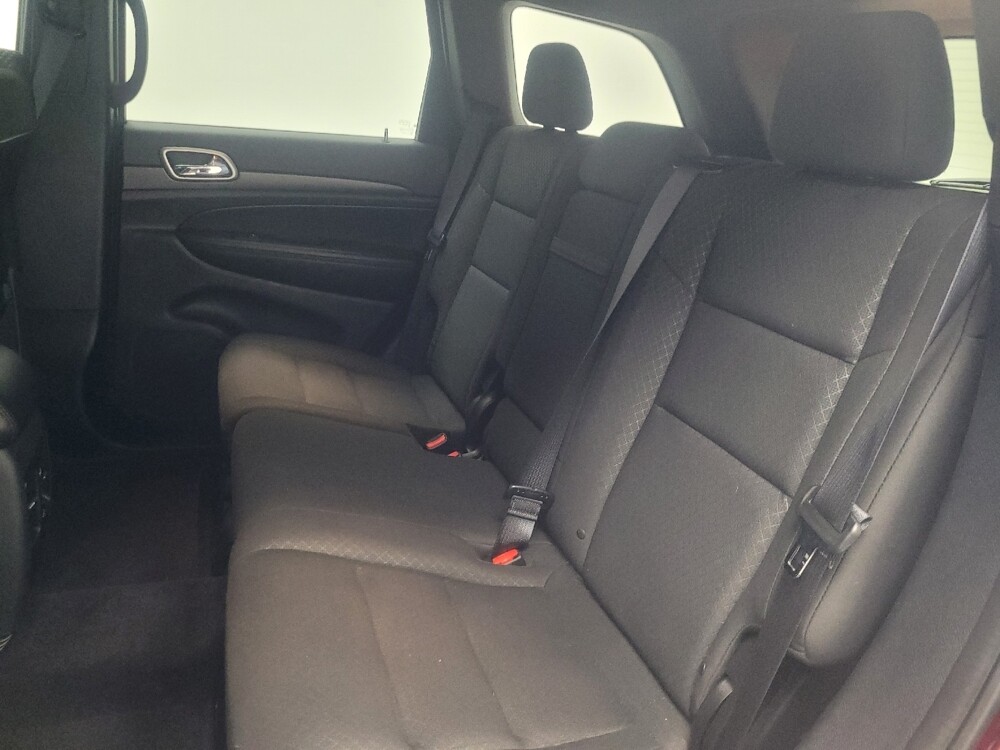 2018 Jeep Grand Cherokee in Indianapolis, IN 46222 - 18116043 18