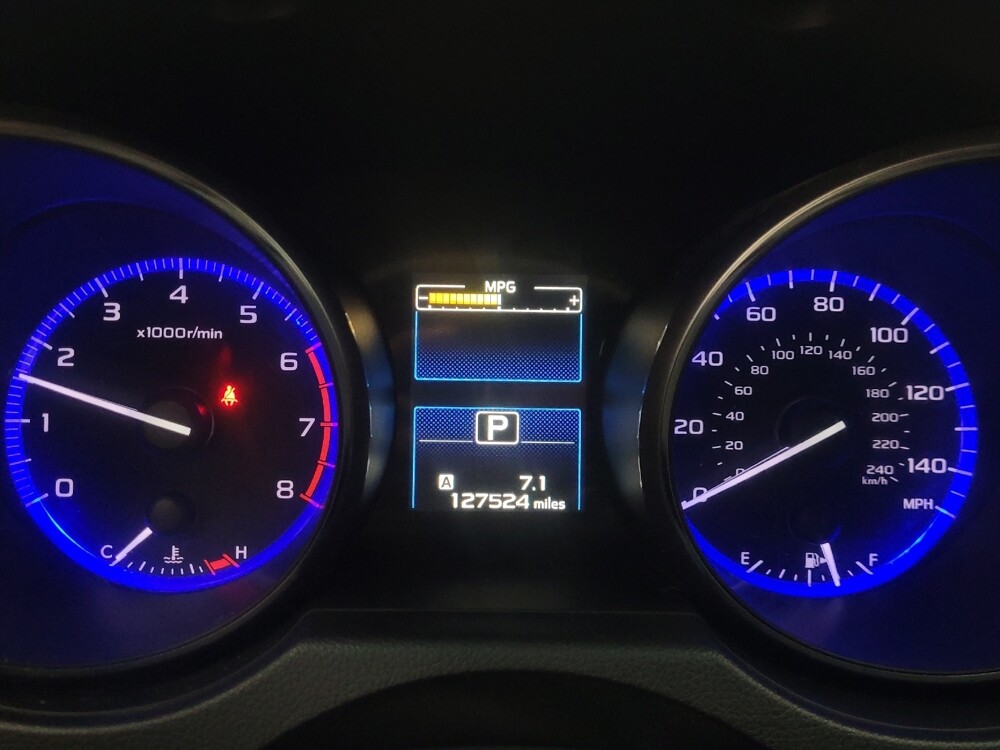 2015 Subaru Legacy in Indianapolis, IN 46222 - 18116044 23