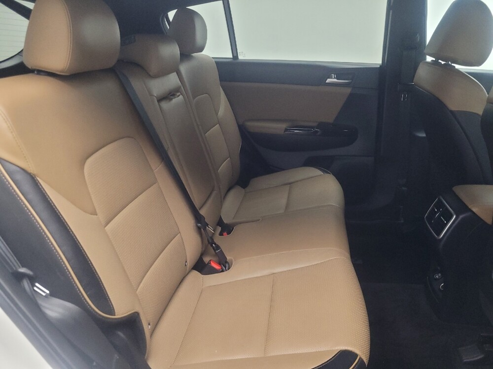 2020 Kia Sportage in Indianapolis, IN 46222 - 18116049 19