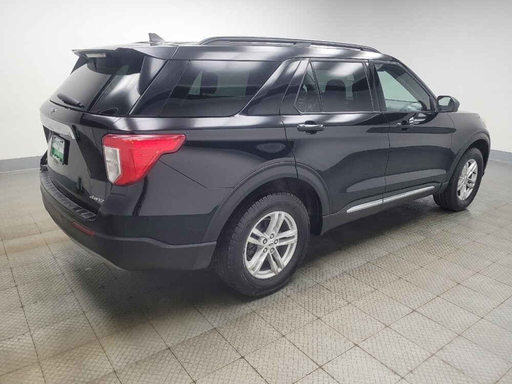 2022 Ford Explorer in Indianapolis, IN 46222 - 18116051 10