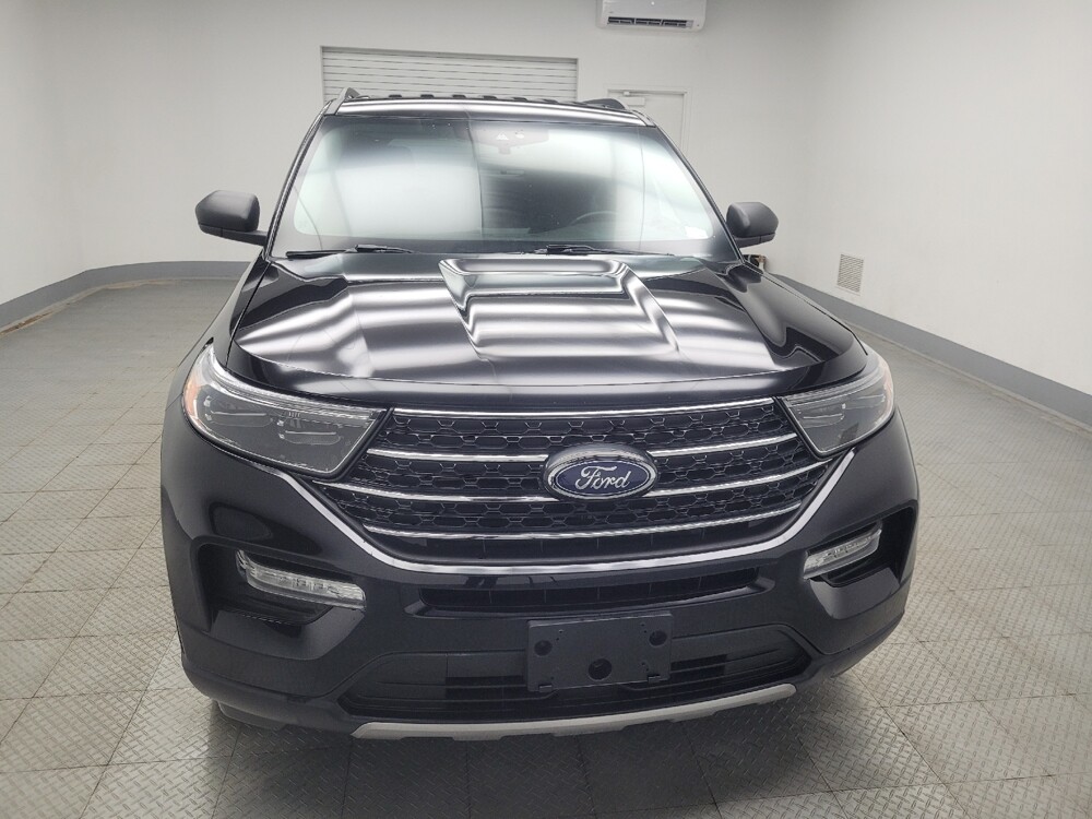 2022 Ford Explorer in Indianapolis, IN 46222 - 18116051 14