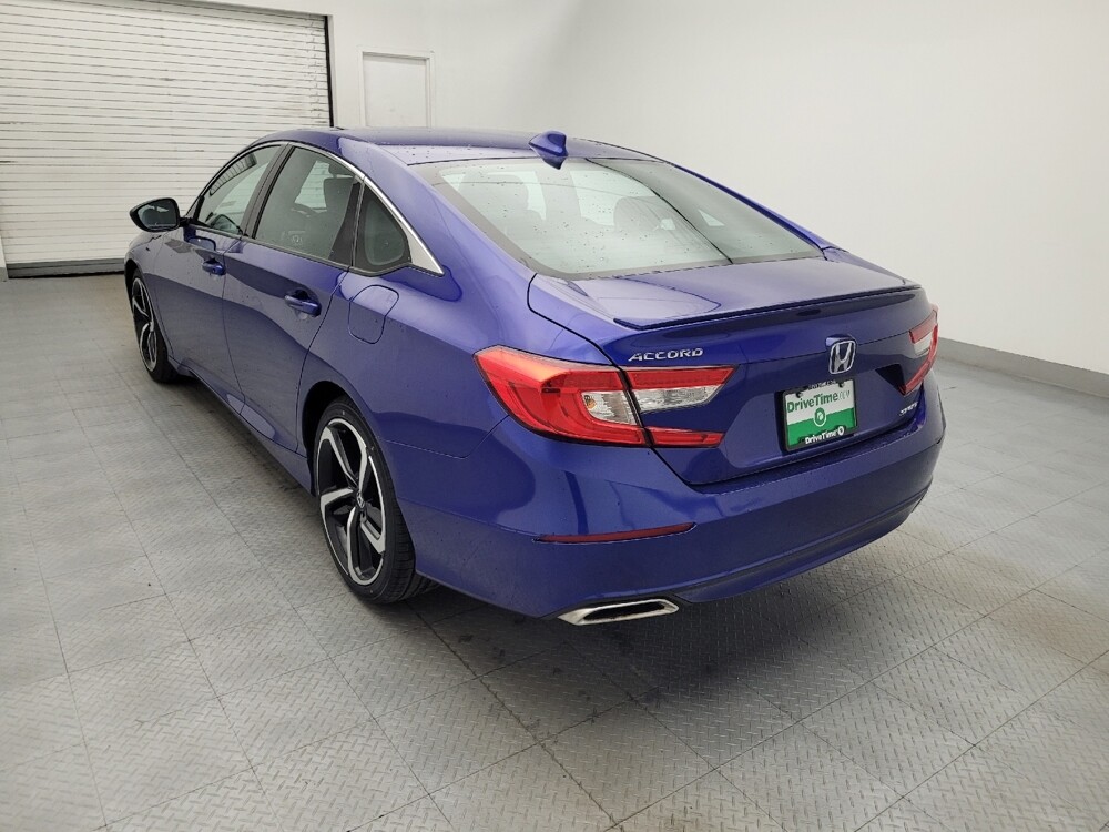 2019 Honda Accord in Greenville, SC 29607 - 18116052 5