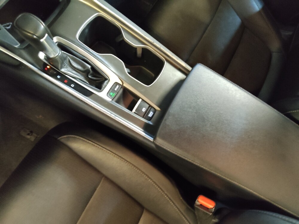 2019 Honda Accord in Greenville, SC 29607 - 18116052 26