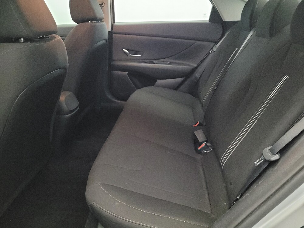 2023 Hyundai Elantra in Pittsburgh, PA 15237 - 18116061 18