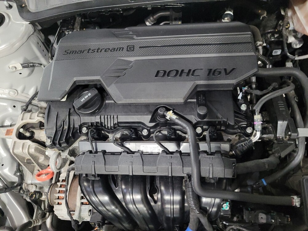 2023 Hyundai Elantra in Pittsburgh, PA 15237 - 18116061 30