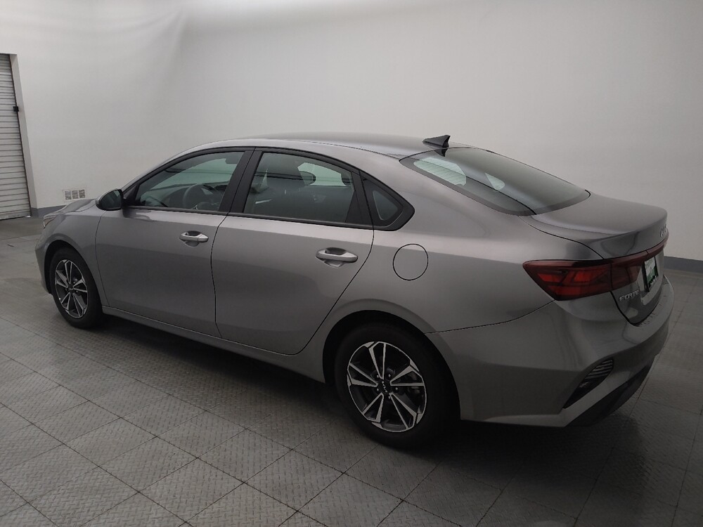 2024 Kia Forte in Houston, TX 77060 - 18116072 3