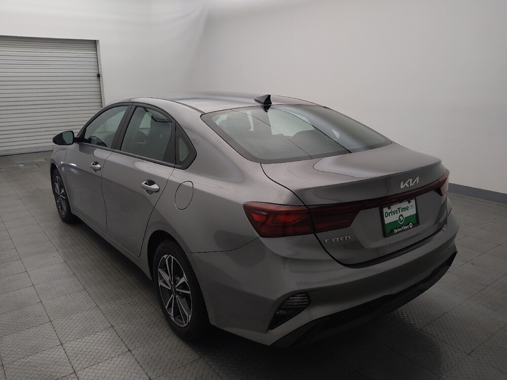 2024 Kia Forte in Houston, TX 77060 - 18116072 5