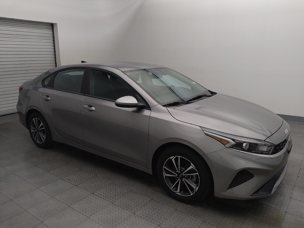 2024 Kia Forte in Houston, TX 77060 - 18116072 11