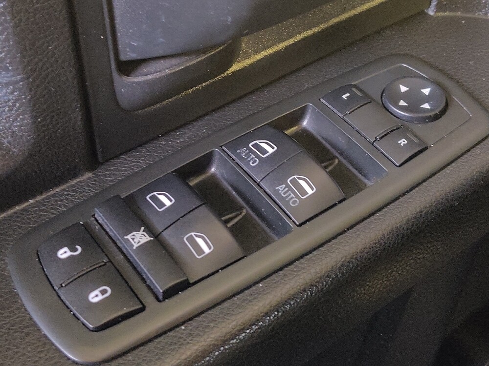 2014 RAM 1500 in Temple, TX 76502 - 18116082 27