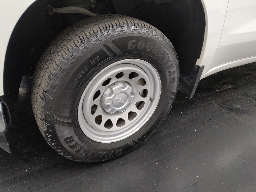 2021 Chevrolet Silverado 1500 in St. Louis, MO 63125 - 18116085 31