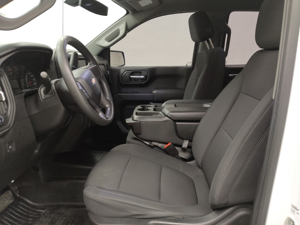 2021 Chevrolet Silverado 1500 in St. Louis, MO 63125 - 18116085 17