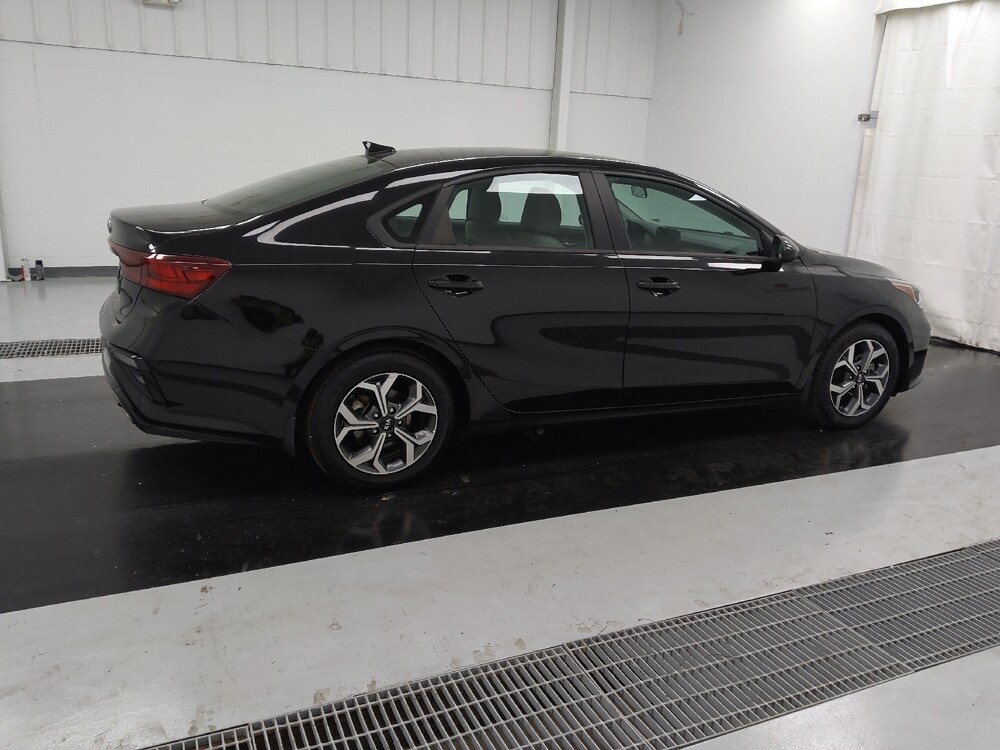 2021 Kia Forte in St. Louis, MO 63125 - 18116086 10