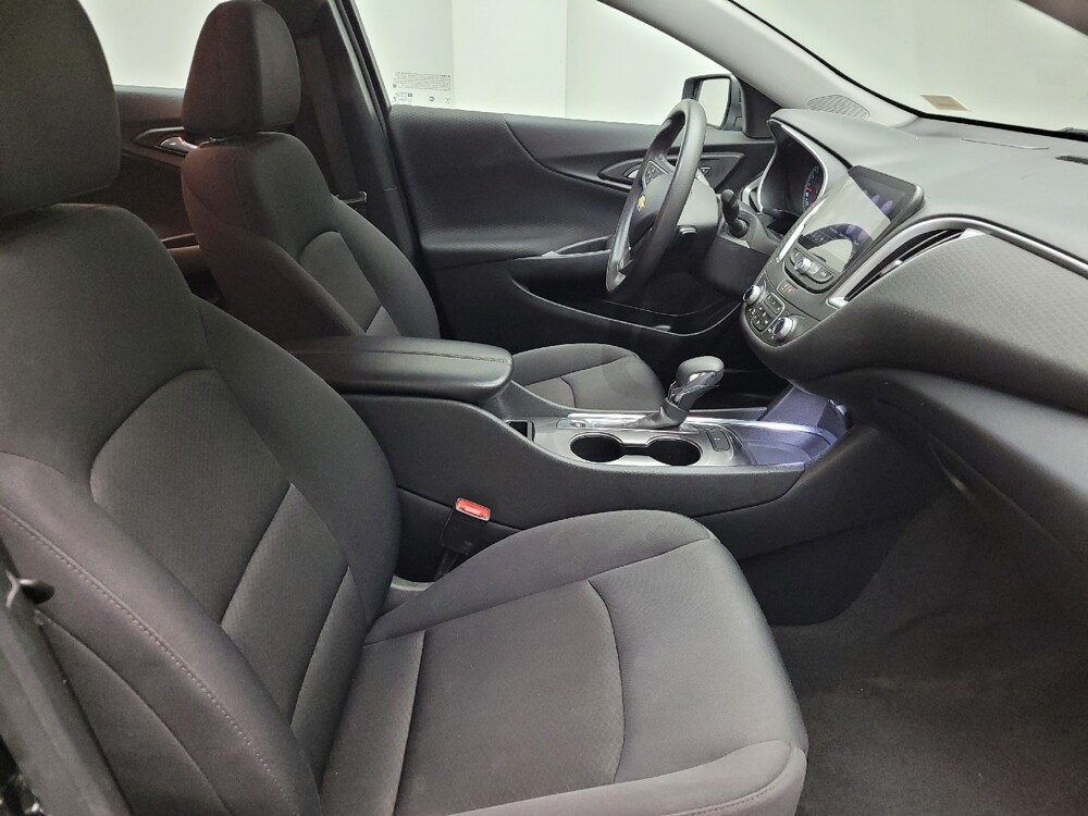 2023 Chevrolet Malibu in Taylor, MI 48180 - 18116091 21