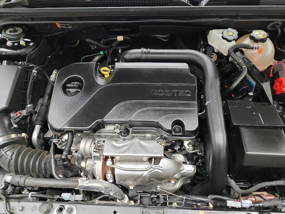 2023 Chevrolet Malibu in Taylor, MI 48180 - 18116091 30