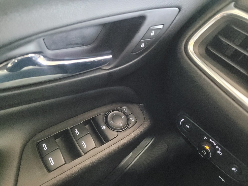 2018 Chevrolet Equinox in Jackson, MS 39211 - 18116094 27