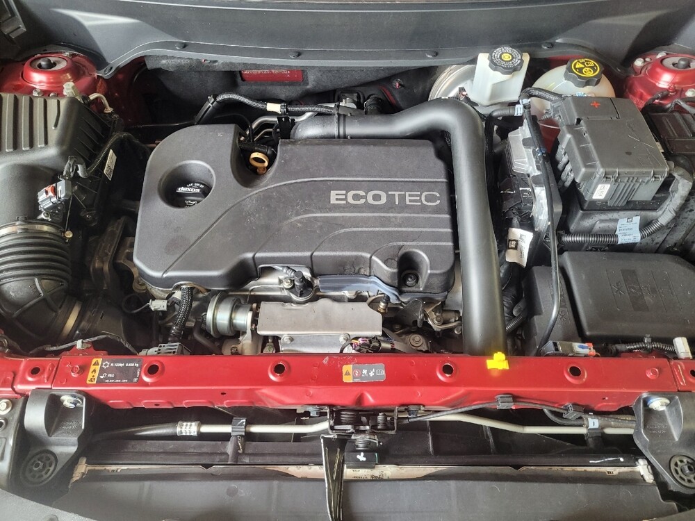 2018 Chevrolet Equinox in Jackson, MS 39211 - 18116094 30