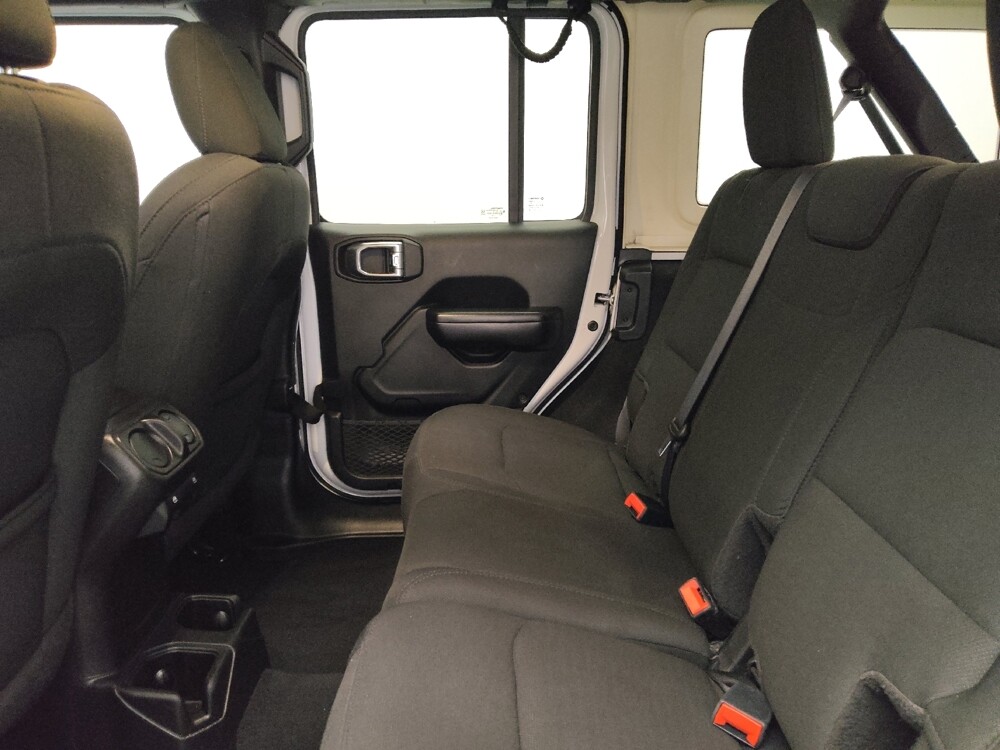 2019 Jeep Wrangler in Arlington, TX 76011 - 18116096 18