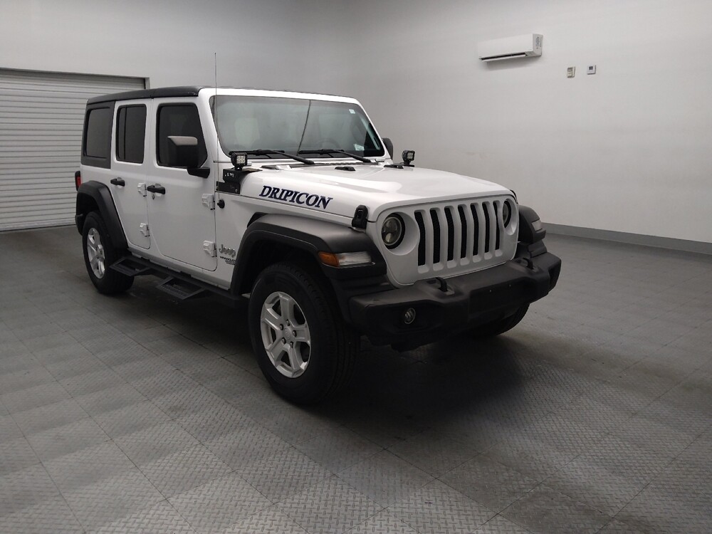 2019 Jeep Wrangler in Arlington, TX 76011 - 18116096 13