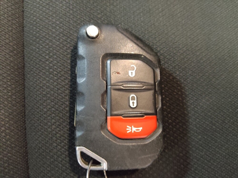 2019 Jeep Wrangler in Arlington, TX 76011 - 18116096 32