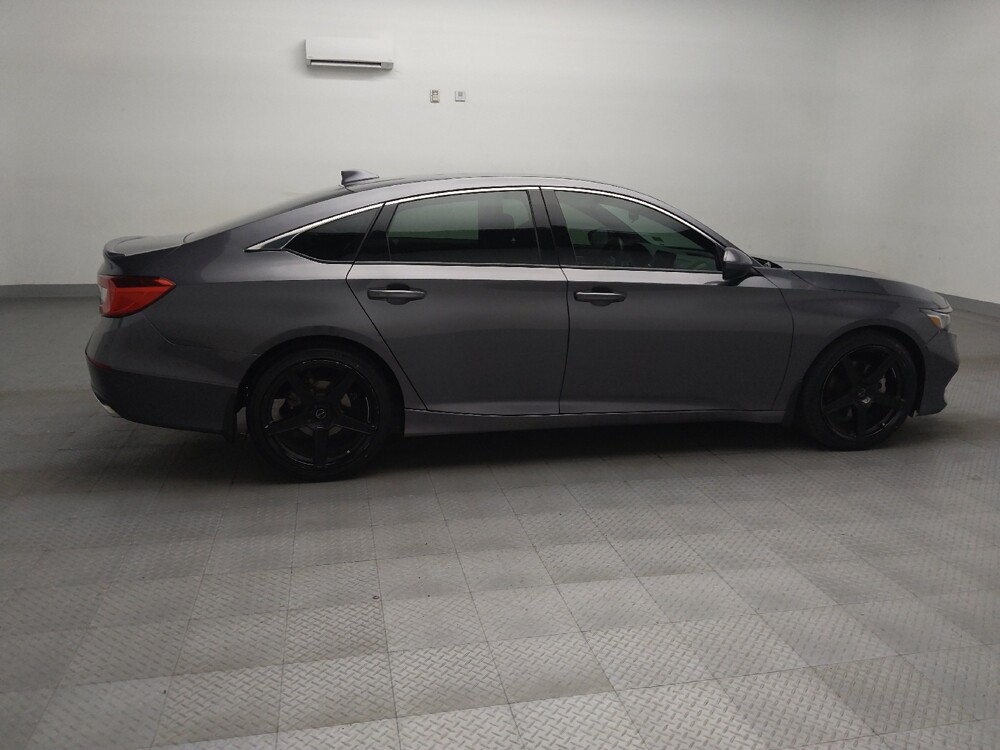 2018 Honda Accord in Fort Worth, TX 76116 - 18116097 10