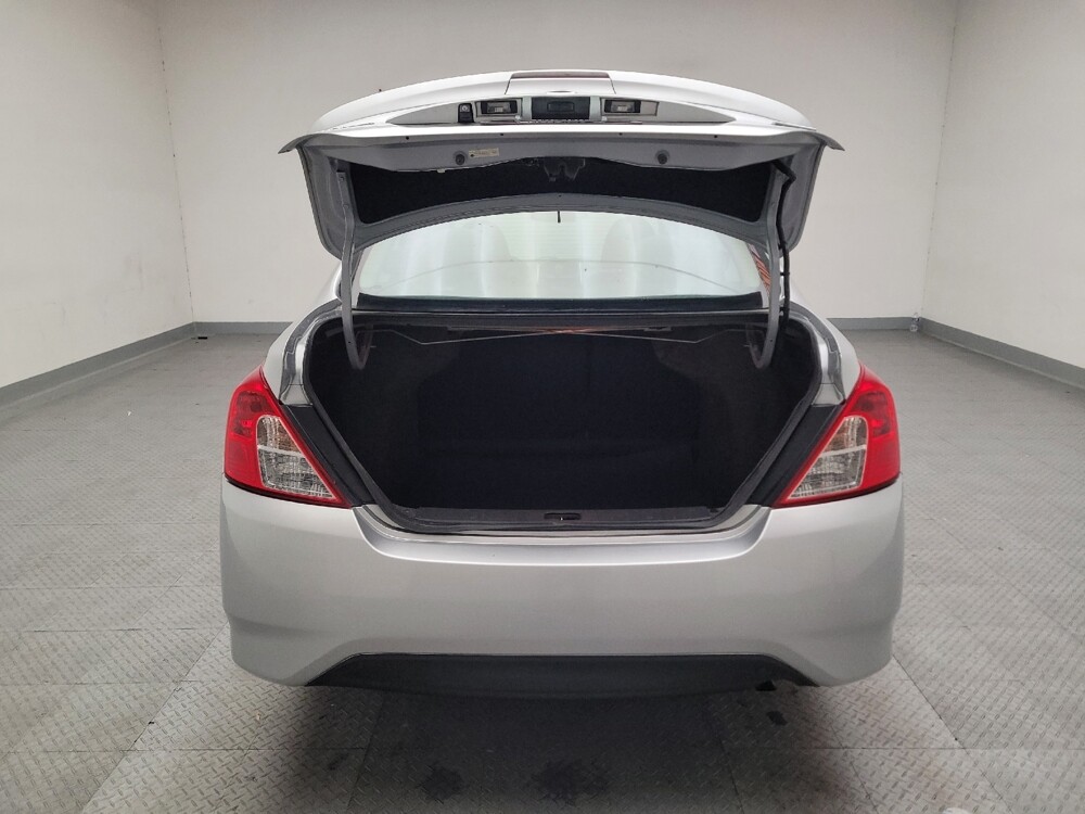 2019 Nissan Versa in Downey, CA 90241 - 18116103 29