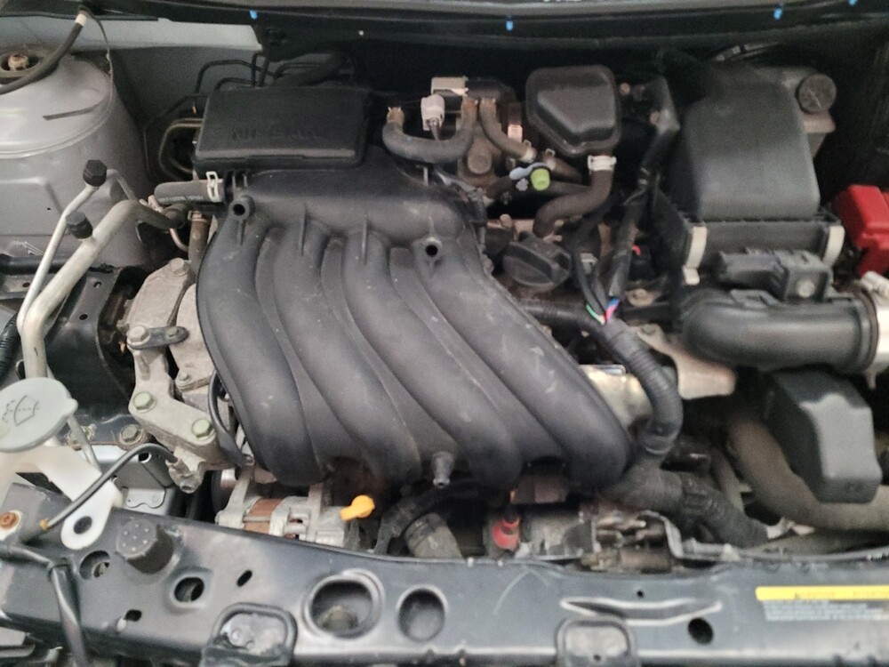 2019 Nissan Versa in Downey, CA 90241 - 18116103 30