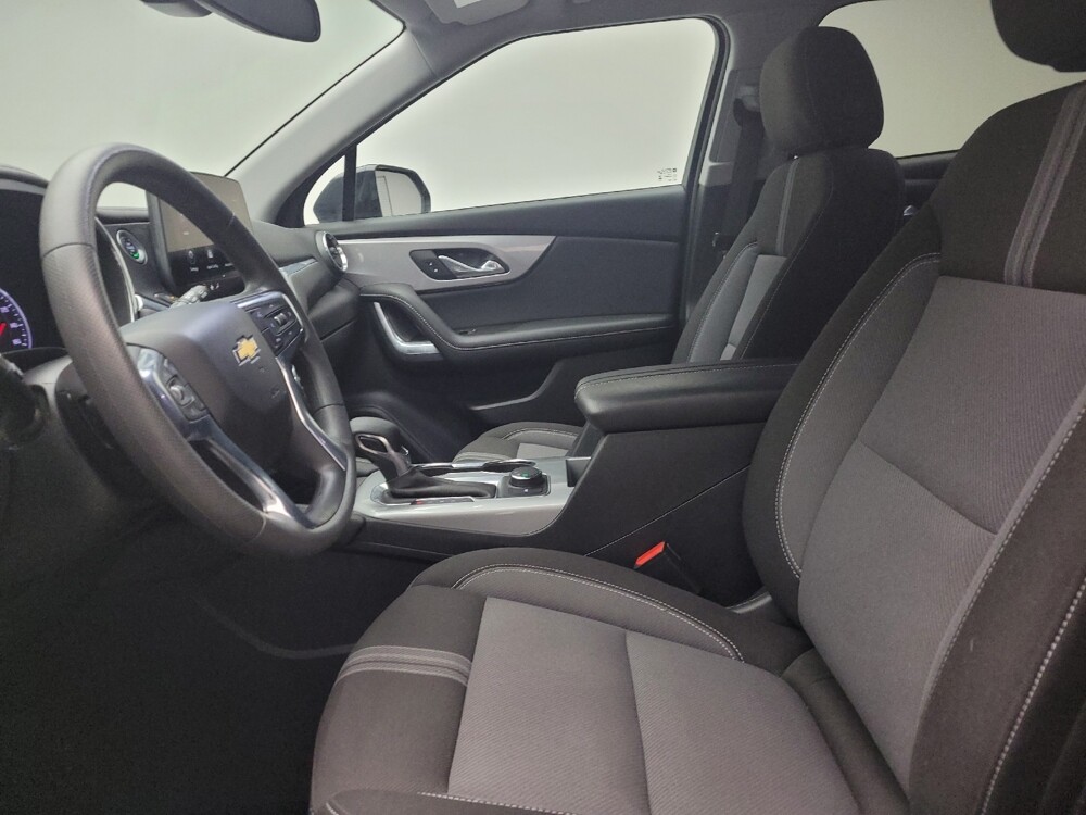 2024 Chevrolet Blazer in Grand Rapids, MI 49508 - 18116107 17