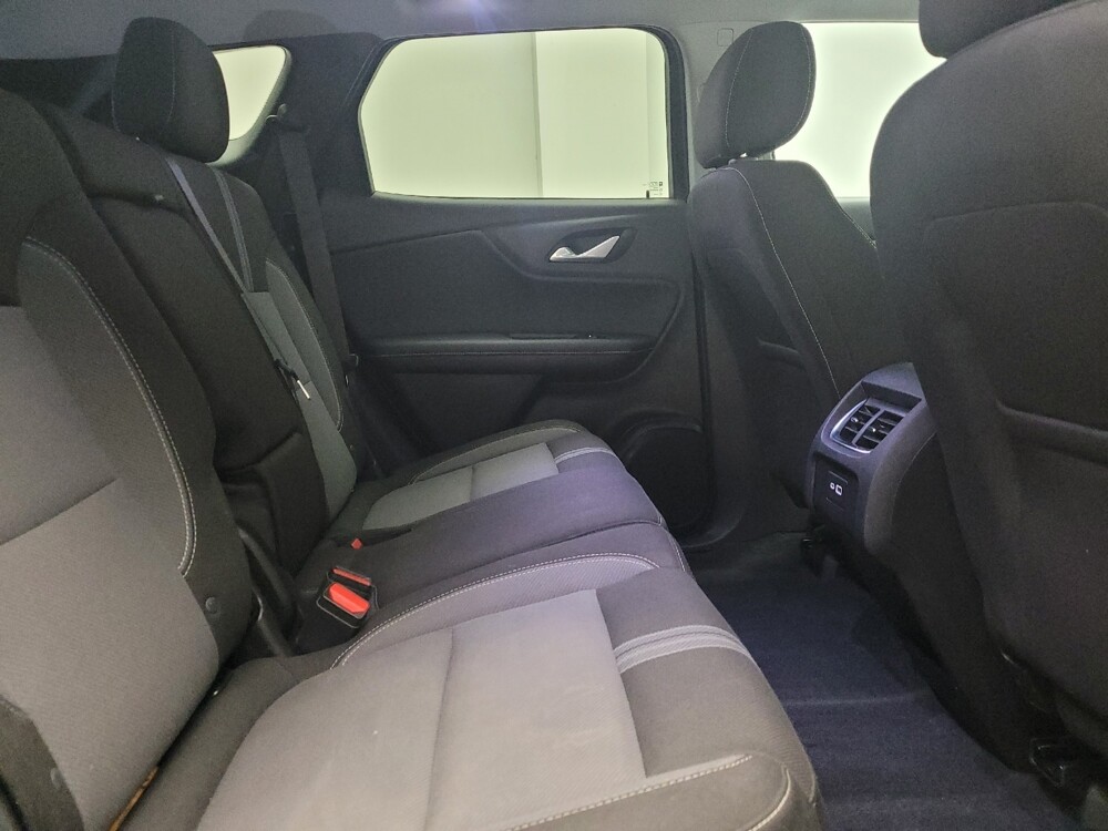2024 Chevrolet Blazer in Grand Rapids, MI 49508 - 18116107 19