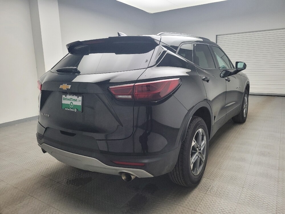 2024 Chevrolet Blazer in Grand Rapids, MI 49508 - 18116107 9